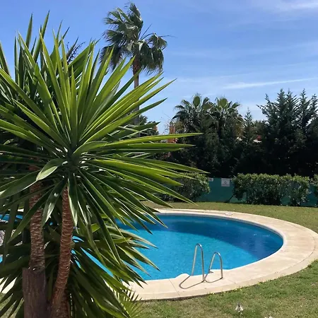 Holiday home Maison Paradis *